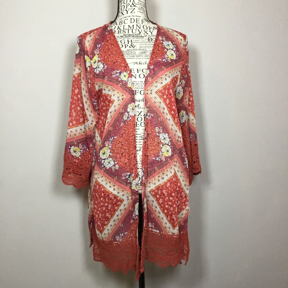 Red flowery geometric patchwork pattern open front duster crochet hem hippie M